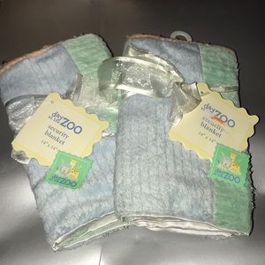 NWT ! Day at the zoo 14” x 14” Toddler Security Blanket lot of 2